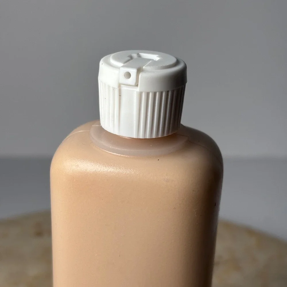 Estee Lauder Double Wear Stay-in-Place Makeup 1N0 Porcelain Foundation Jumbo 6.7